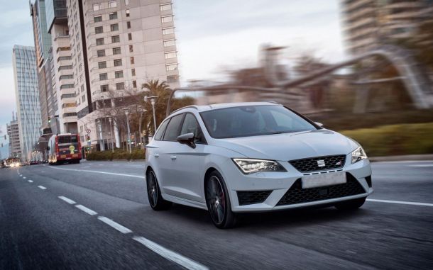 Seat Stas Rent a Car